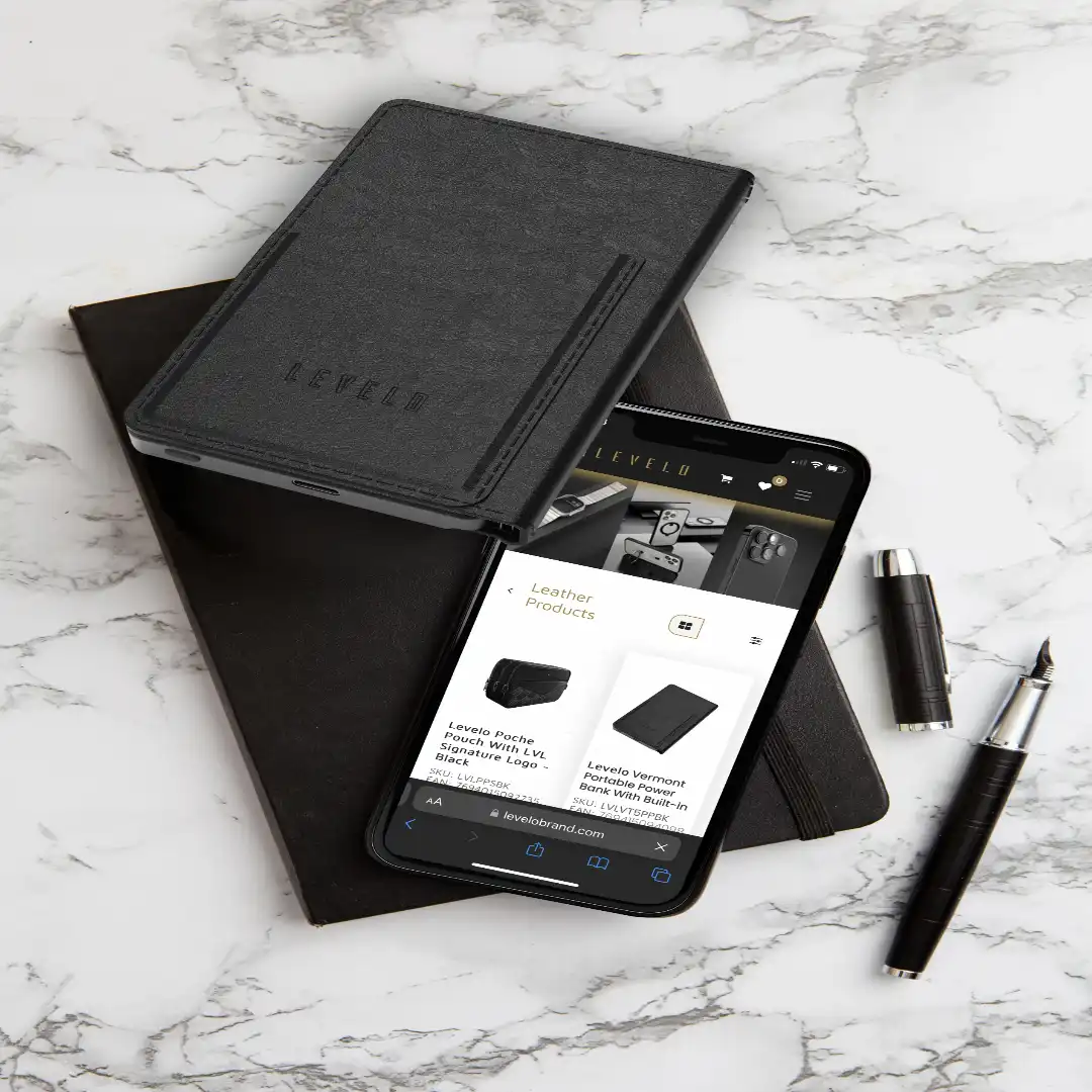 کیف پول و پاوربانک پرتابل 3 در 1 برند Levelo مدل LVL‑VT5PP‑BK ظرفیت 5000 mAh